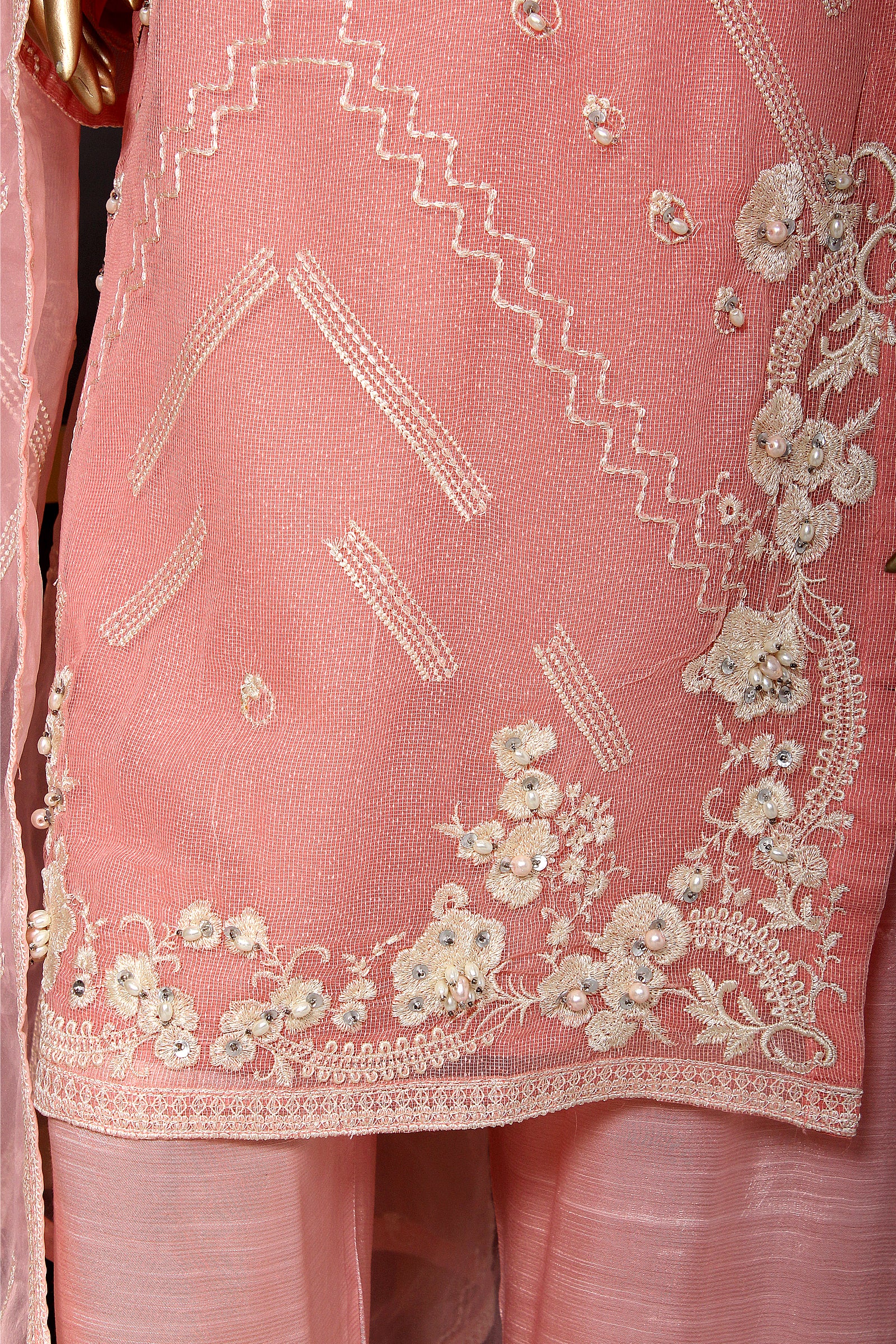 CRYSTAL CHARM (RO-48)