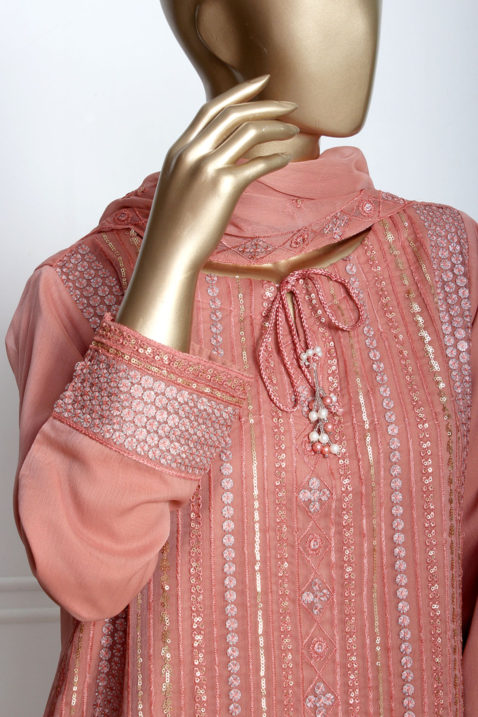 CLASSY CHARM (RO-120)