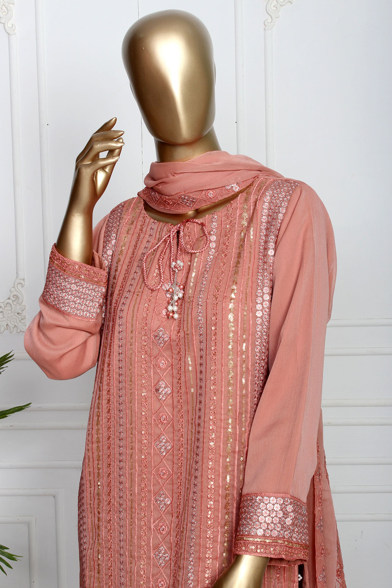 CLASSY CHARM (RO-120)