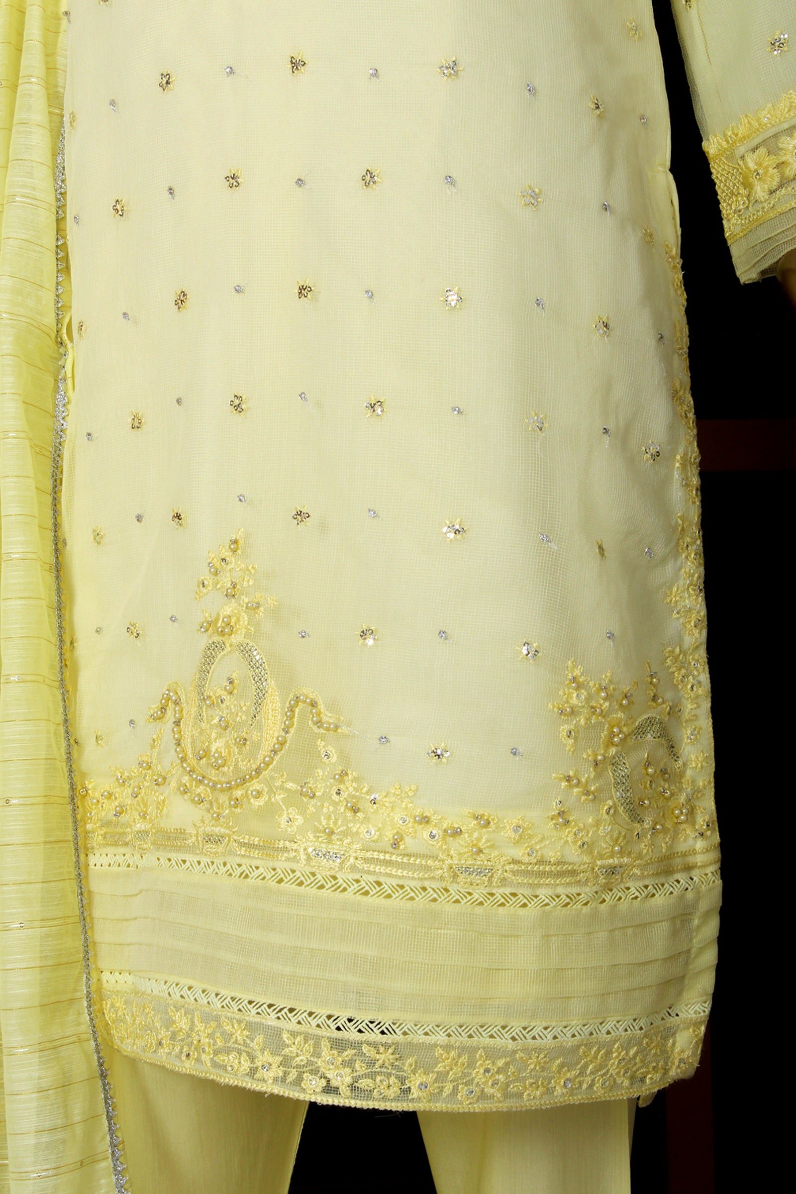 BLUSHING BEAUTY (RO-134)