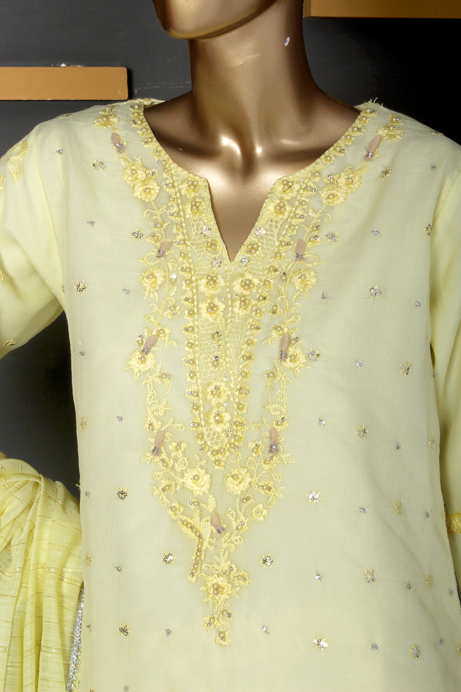 BLUSHING BEAUTY (RO-134)