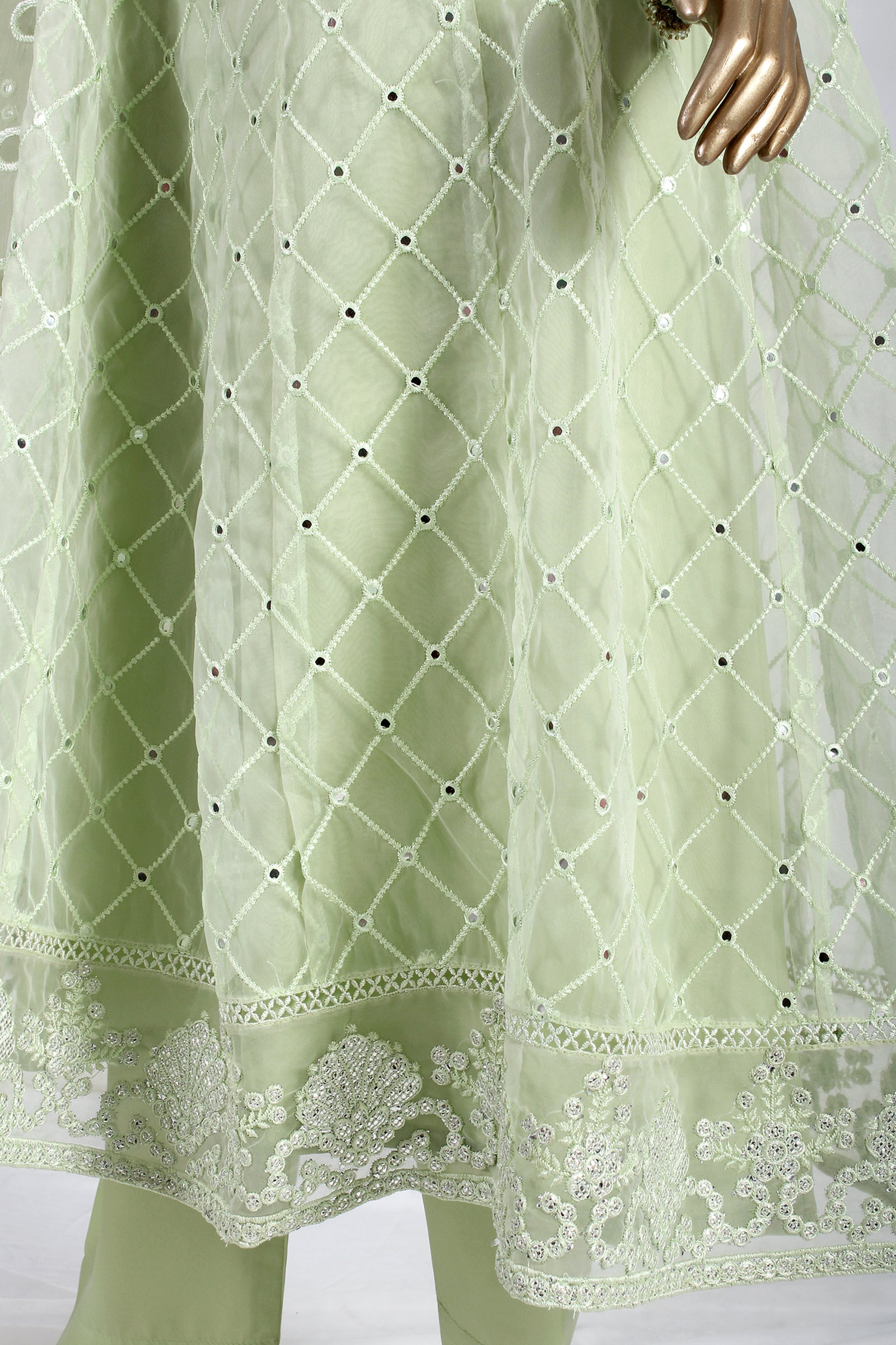 DIVINE ELEGANCE (RO-135)