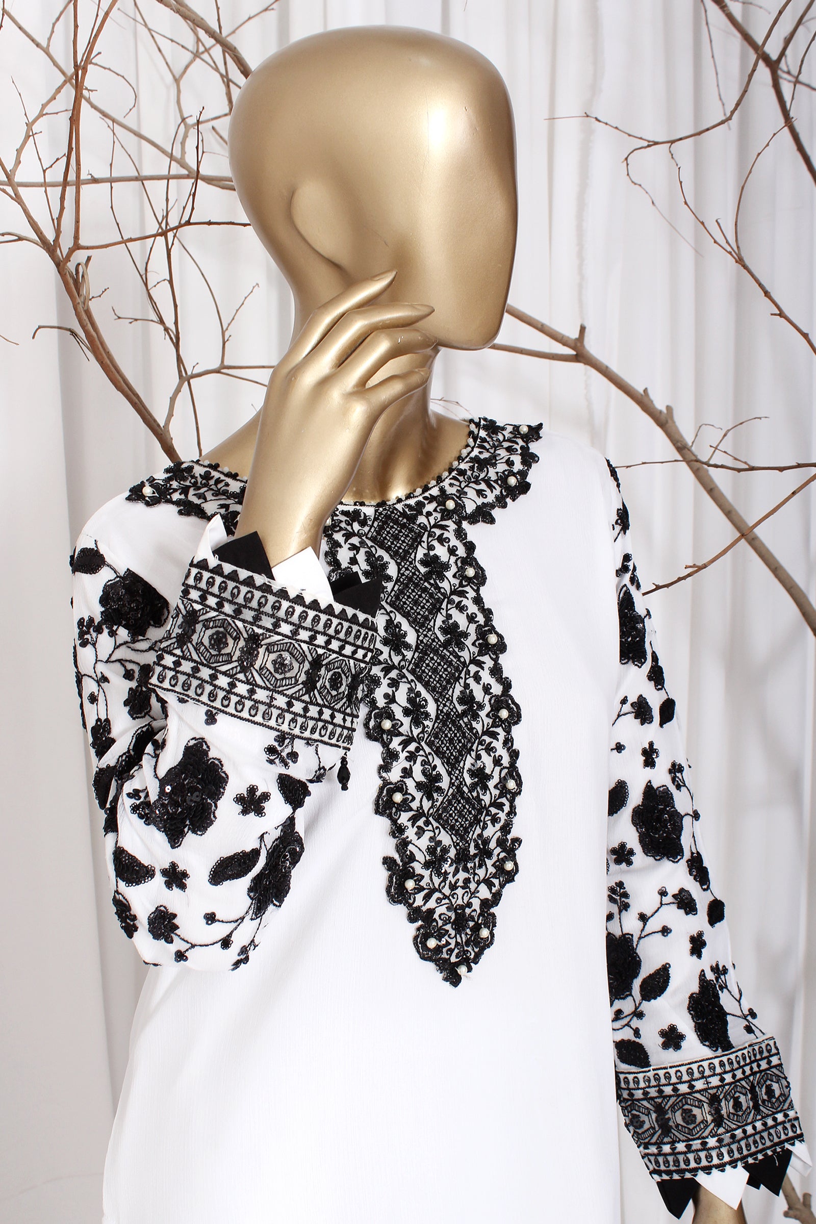 WHITE JASMINE (RO-225)