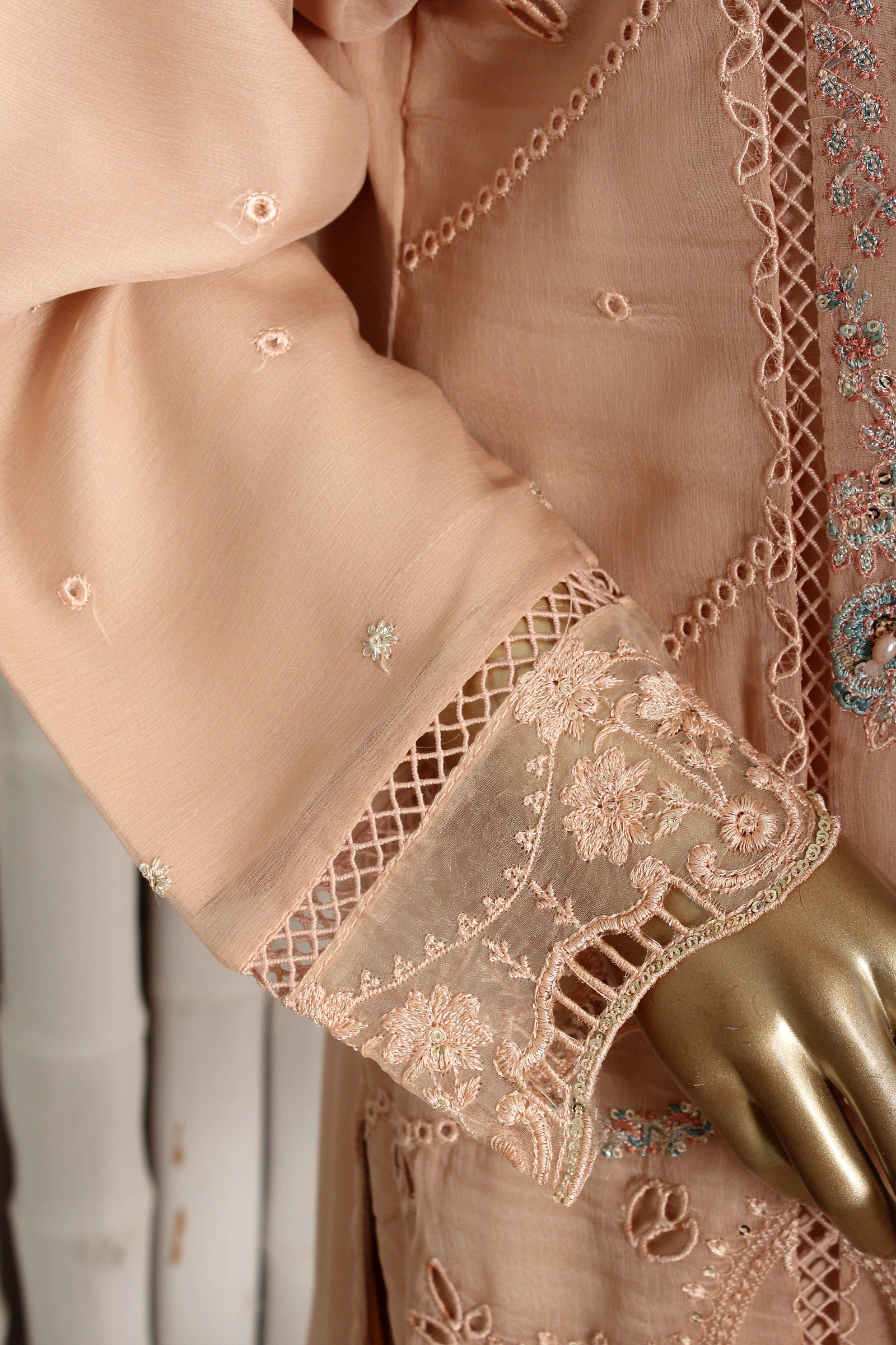 GAME OF THREAD (RO-246)