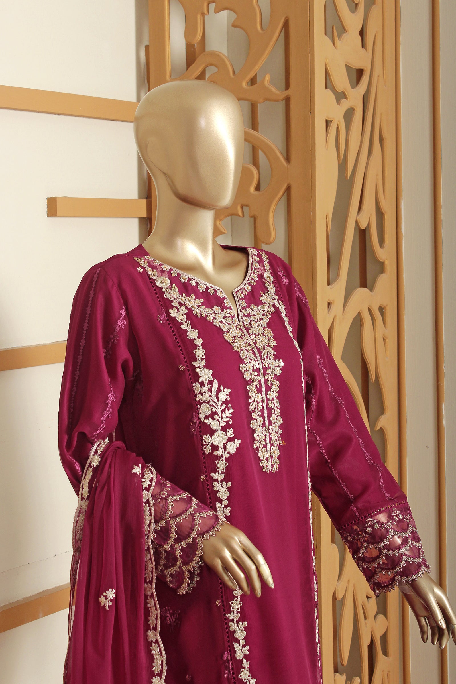 DIVINE CHARM (RO-252)