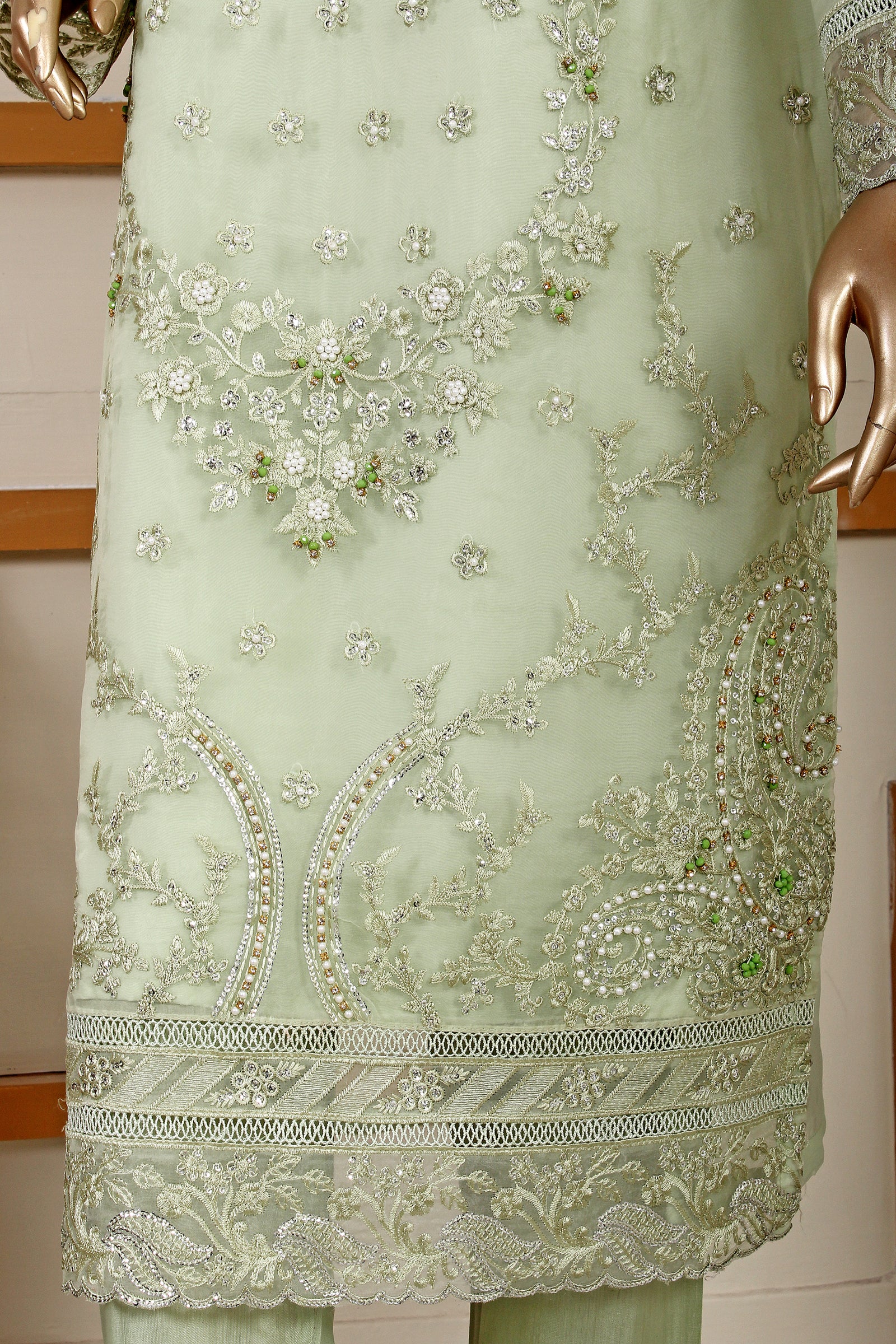 BLUSHING BEAUTY (RO-266)